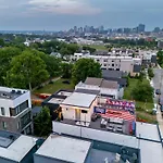 Rooftop Deck & Shuffleboard Bbq Near Downtown