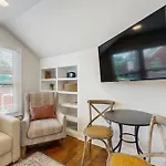 The Livery On 5Th, Unit B