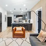 Apartment The Odyssey By Avantstay *