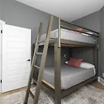 With Free Parking, 3 Mi Downtown & Stadium, By Coffee