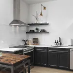 With Free Parking, 3 Mi Downtown & Stadium, By Coffee Nashville