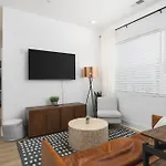 Apartment With Free Parking, 3 Mi Downtown & Stadium, By Coffee Nashville