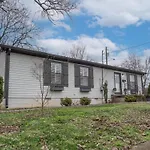 Cozy Getaway - Close To Dt Nash & Germantown