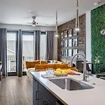 The Odyssey By Avantstay Apartment *