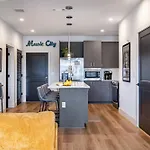 Apartment The Odyssey By Avantstay Nashville