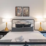 Apartment The Odyssey By Avantstay *