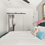 The Dolly House 8br Sleeps 24 5min To Dt *