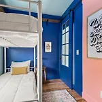 Holiday home The Dolly House 8br Sleeps 24 5min To Dt