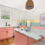 Holiday home The Dolly House 8br Sleeps 24 5min To Dt Nashville