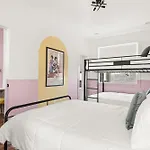 Holiday home The Dolly House 8br Sleeps 24 5min To Dt Nashville