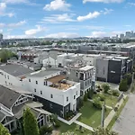 Nash Urban Oasis With Rooftop And Modern Amenities