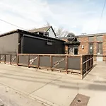 Parthenon Getaway - 2Bdrm