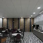 Knights - Downtown Hotel