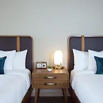 Hotel Delta By Marriott Airport
