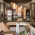 Delta By Marriott Airport Hotel 3*