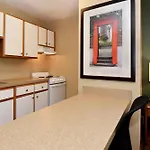 Hotel Homestay Suites 2*