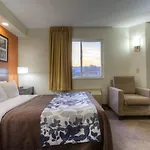 Sleep Near Percy Priest Inn 4*