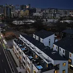 Urban Row - Rooftop Hottub - Heart Of Gulch * Nashville