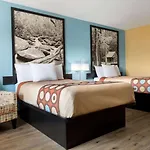 Super 8 By Wyndham Whites Creek/ Nw Area 2*