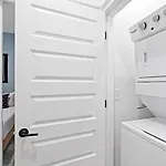 Only 3 Miles From Broadway Sleeps 16 Two Side By Side Holiday home *