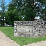 Steps From Hillsboro Village, Downtown 9 Mins Away