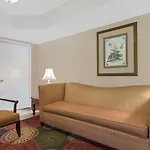 Hotel Super 8 By Wyndham Antioch/nashville South East 2*
