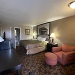 Super 8 By Wyndham Antioch/nashville South East Hotel Nashville