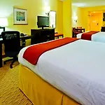 Hotel Express Nashville-opryland By Ihg