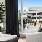Luxe Getaway With Hot Tub Holiday home Nashville