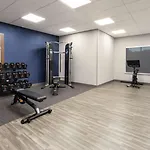 Hampton By Hilton Airport Century Place Hotel