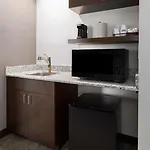 Hotel Hampton By Hilton Airport Century Place Nashville