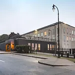 The Nashville Reserve, By Oliver