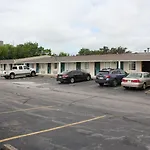 Executive Inn & Suites