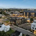 Holiday home The Elmwood - Brand New Rooftop Lounge W Firepit