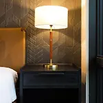 Misty-Odyssey-Mins To Broadway-Pool & Full Gym!