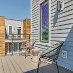 Holiday home Hottub/karaoke-10min To Dt-9 Beds-swiftie's *