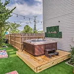 Hottub/karaoke-10min To Dt-9 Beds-swiftie's Holiday home