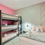 Hottub/karaoke-10min To Dt-9 Beds-swiftie's Holiday home *