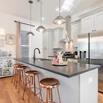 The Pink Royale By Stay Local Nashville