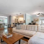 The Eloise By Stay Local Nashville