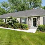 The Eloise By Stay Local Nashville