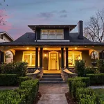 Chapel House By Avantstay
