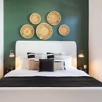 New Build Sleeps 12 2 Condos In Scenic Bluffside Minutes To Downtown