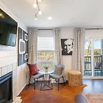 Downtown Nashville Riverfront Unit 762