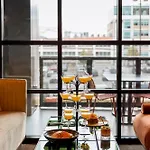 Motto By Hilton Downtown 4*