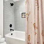 Downtown Hot Tub Game Karaoke Nashville