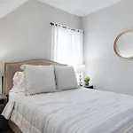 East Nash Hideaway Apartment
