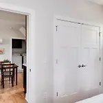 East Nash Hideaway Apartment *