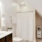 East Nash Hideaway Apartment Nashville