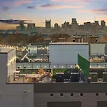 Hot Tub Hang Grill Parking Views Of Downtown Holiday home
